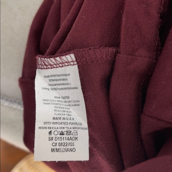 Akira burgundy dress size Medium . - Picture 7 of 7